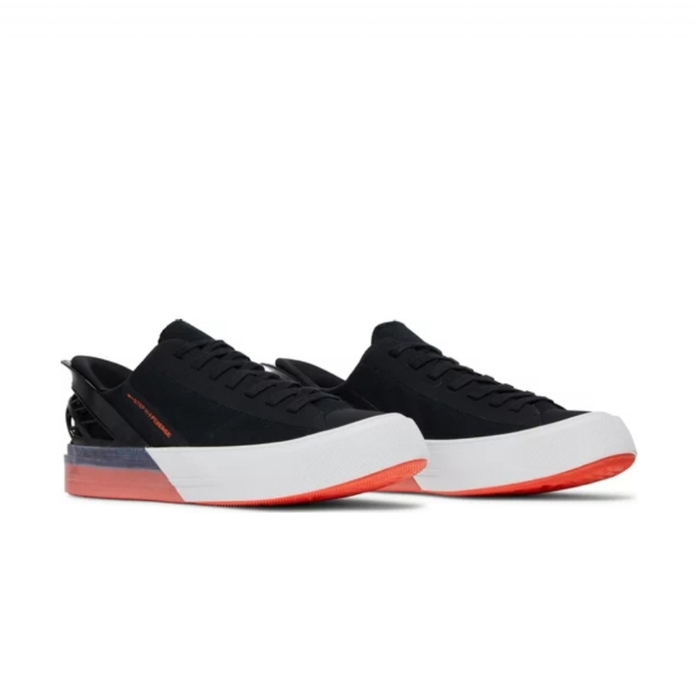 Converse Chuck Taylor Black/Mango Wild